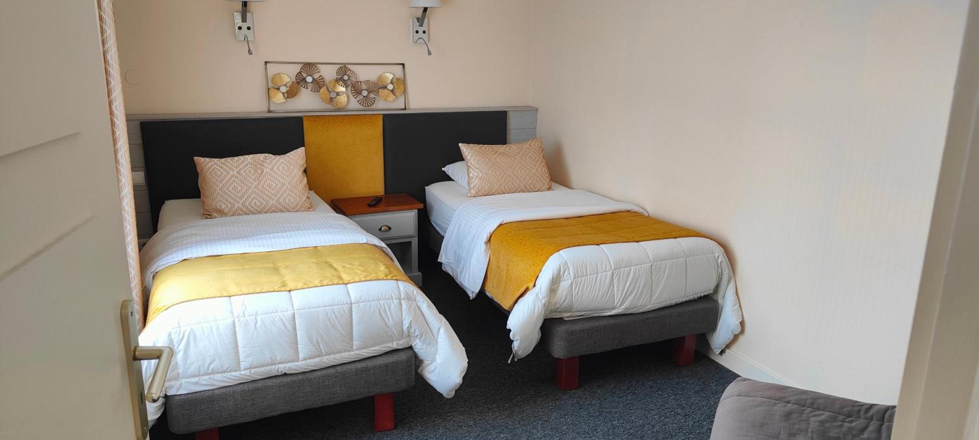 Hotel Spa & Restaurant O Pervenches ชองเบรี ภายนอก รูปภาพ